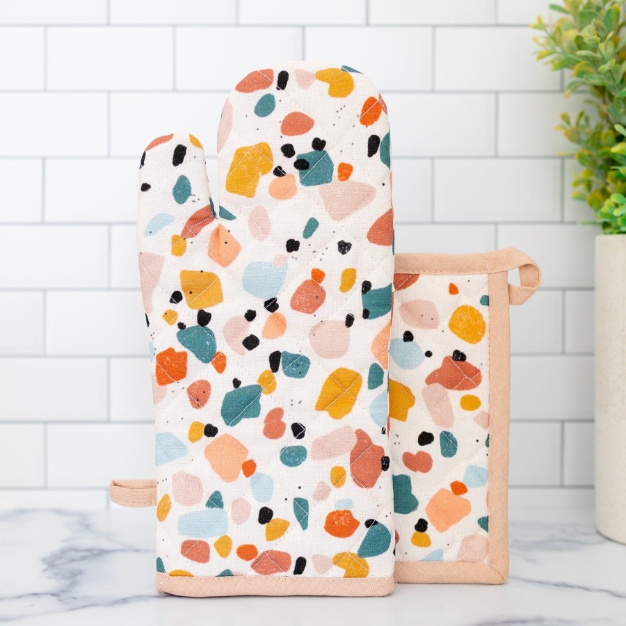 Home & Living Elyse Breanne Kitchen | Oven Mitt + Pot Holder Set