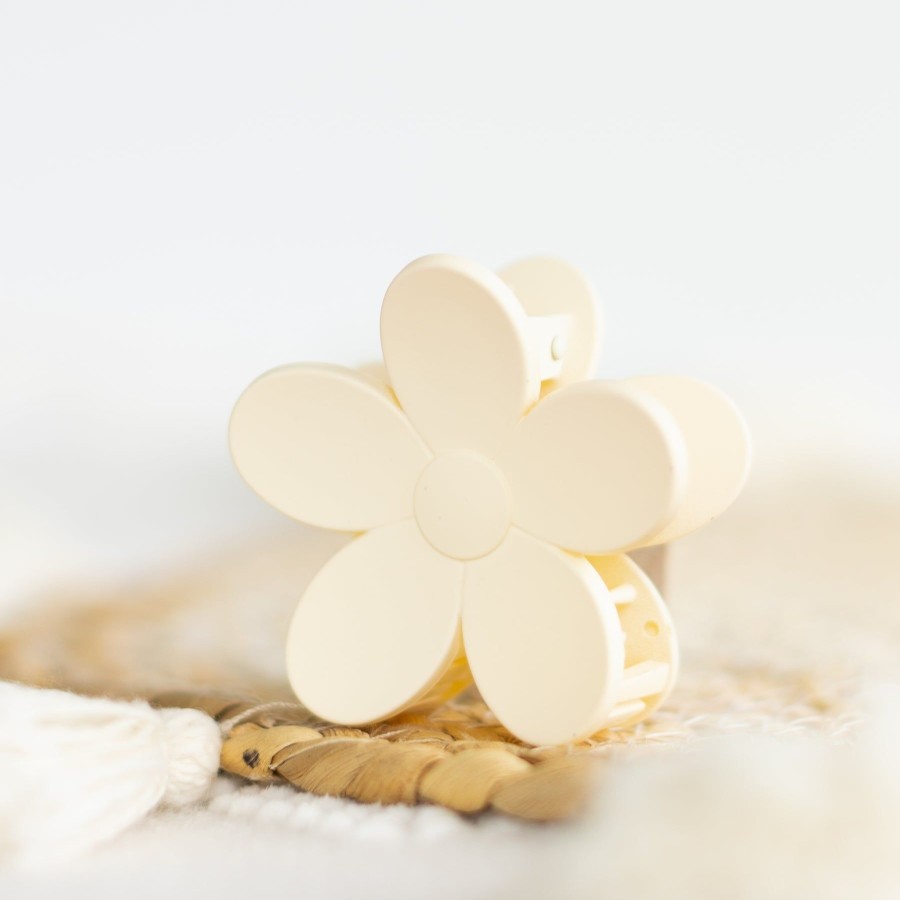 Apparel And Accessories Elyse Breanne | Small Cream Flower Claw Clip