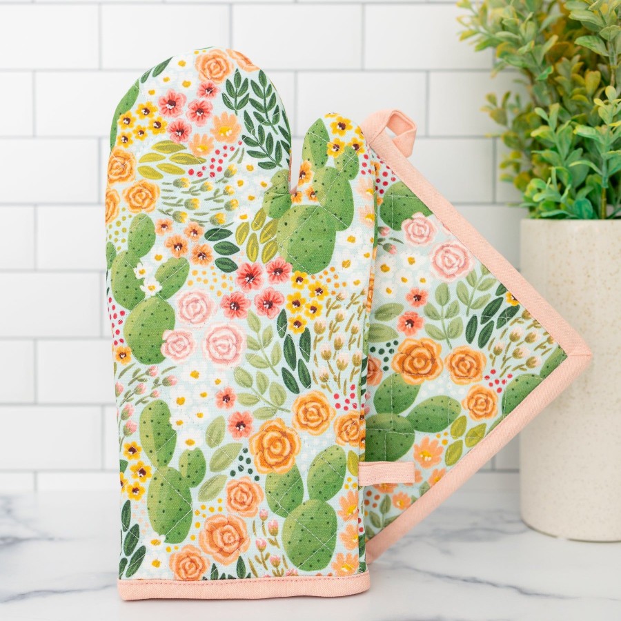 Home & Living Elyse Breanne Kitchen | Oven Mitt + Pot Holder Set