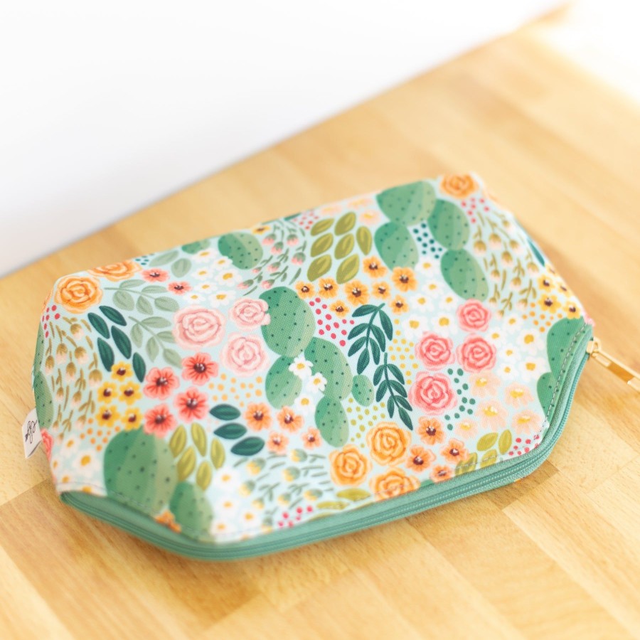 Accessories Elyse Breanne Bags & Pouches | Zipper Pouch