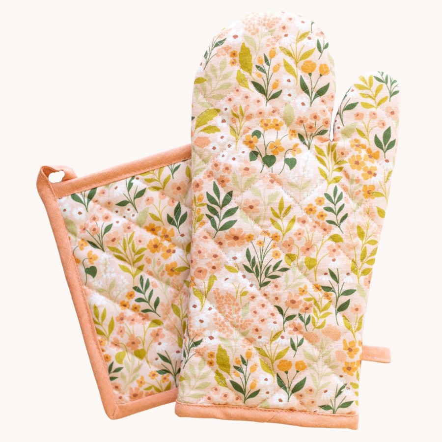 Home & Living Elyse Breanne Kitchen | Oven Mitt + Pot Holder Set