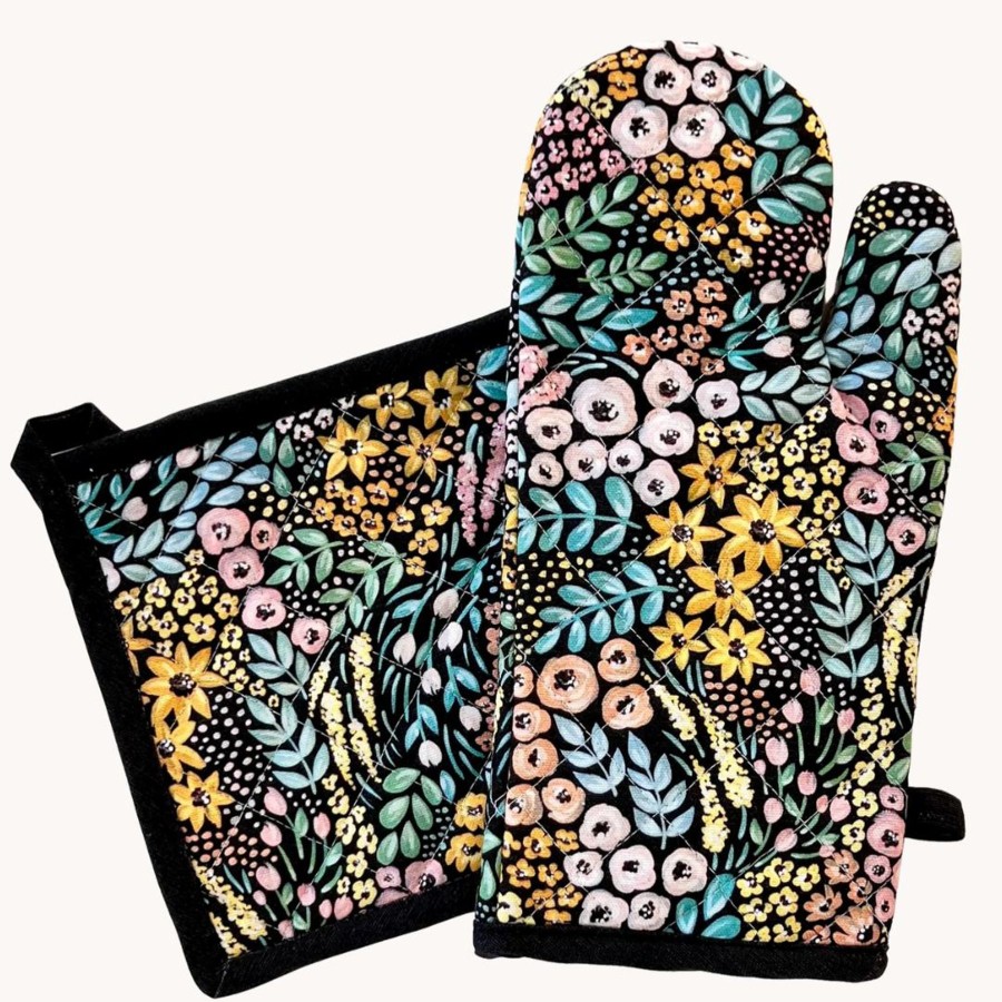 Home & Living Elyse Breanne Kitchen | Oven Mitt + Pot Holder Set