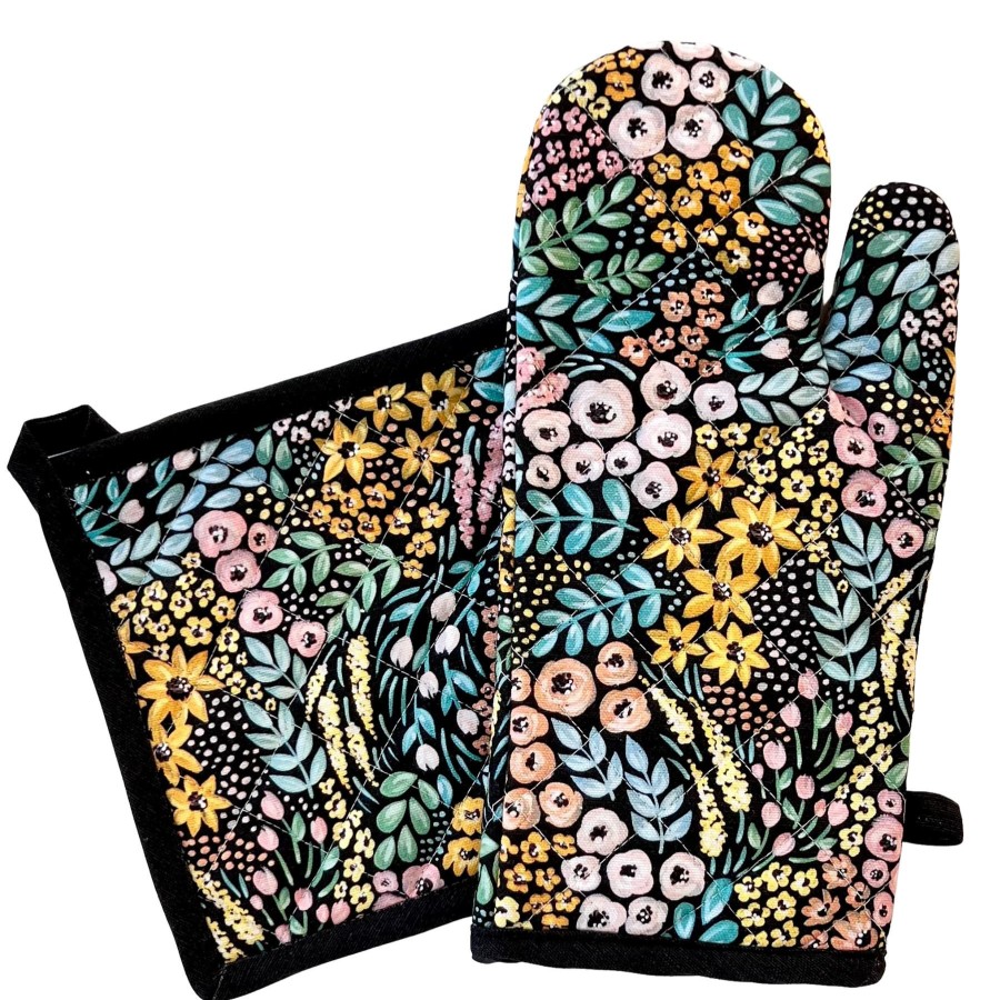 Home & Living Elyse Breanne Kitchen | Oven Mitt + Pot Holder Set